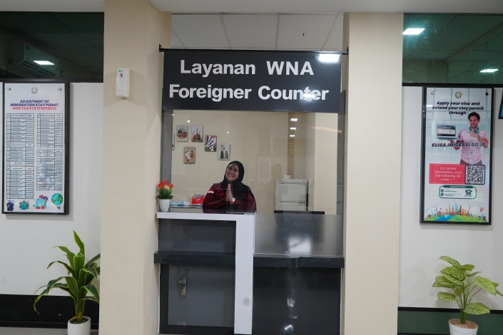 LOKET LAYANAN WNA
